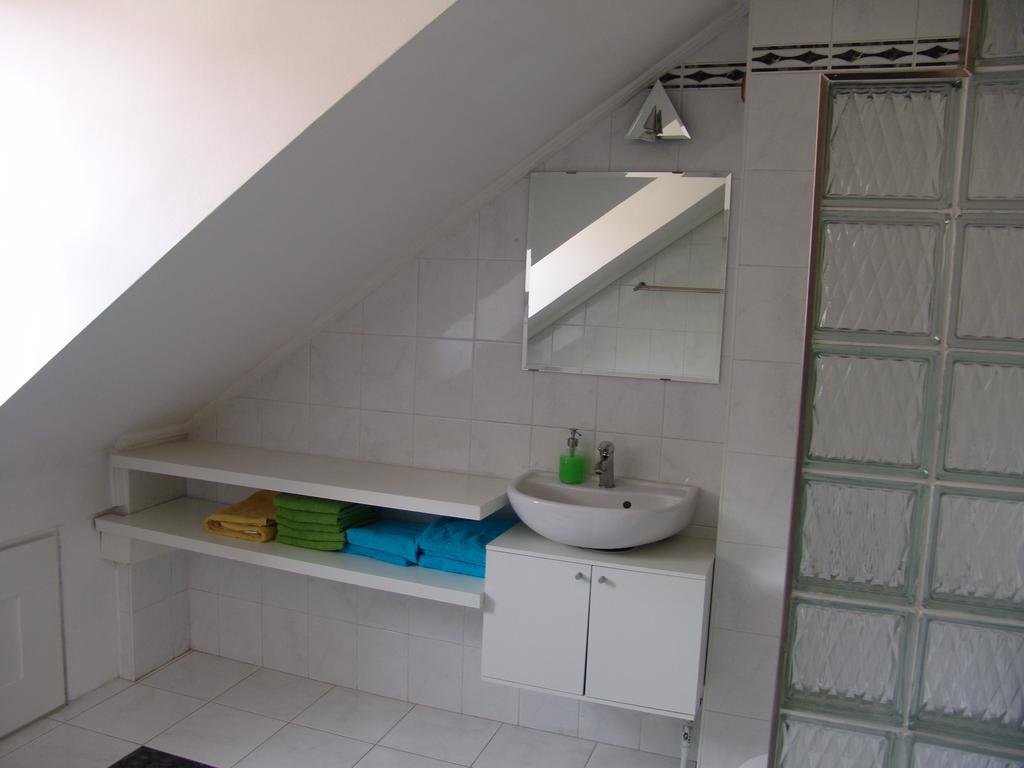 Luna City Apartman Lägenhet Sopron Exteriör bild
